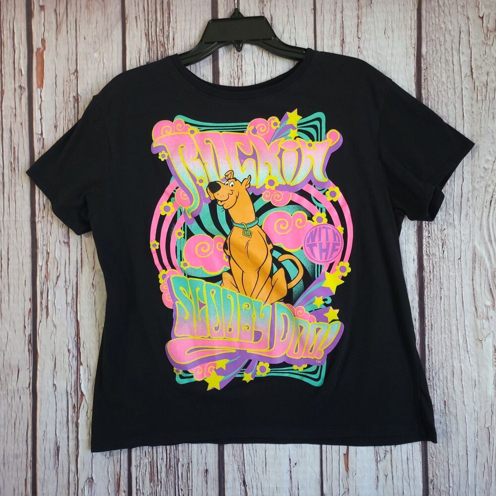 Disney Scooby-Doo Black Short Sleeve Psychedelic Graphic T-Shirt Adult Small Men
